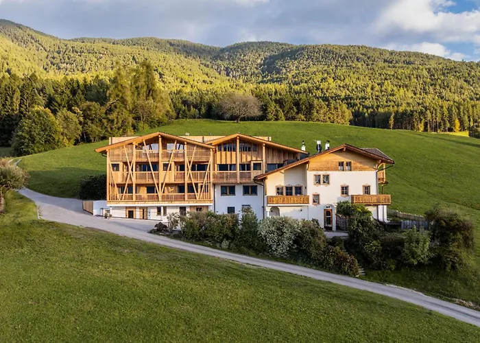 Summerer - Living Nature - Apartments With Private Spa Brixen